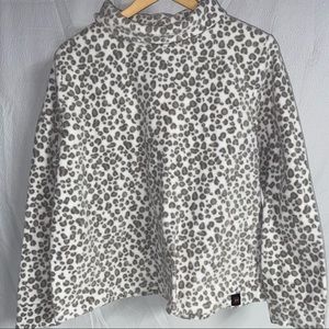 mountain and isles fleece